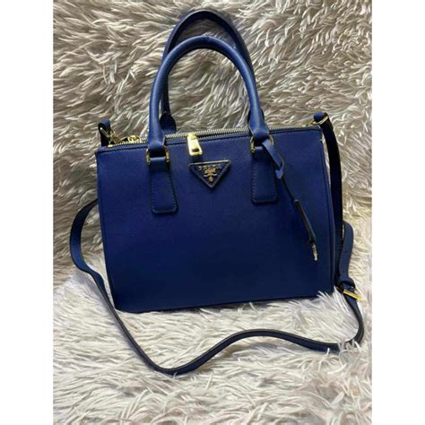 prada galleria bag preloved.